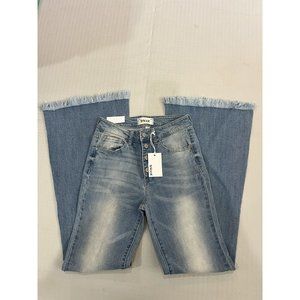 NWT Tricot Women's Mid Rise Flare Jeans Blue Size 9/29 Style: TR052 Color: Light